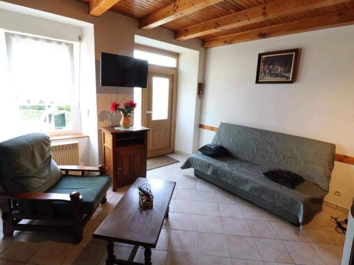 Holiday home Charmant Gite A 1080M D'Altitude Avec Cheminee Et Jardin, Proche Des Monts Du Cantal Et Super-Lioran - Fr-1-742-529 Talizat